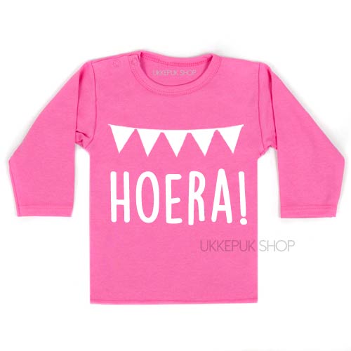 shirt-eerste-verjaardag-jaar-jarig-hoera-since-met-naam-datum-roze