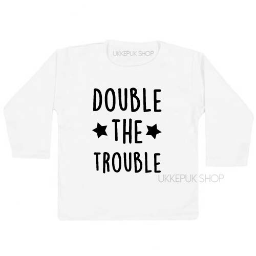 shirt-tweeling-tweelingen-baby-kind-peuter-kleuter-double-the-trouble-sterren-wit