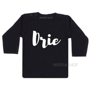 shirt-verjaardag-jarig-een-one-two-twee-drie-jaar-verjaardagsshirt-zwart